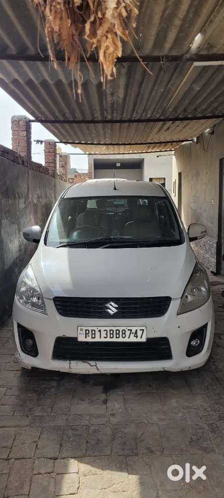 Maruti Suzuki Ertiga 2012