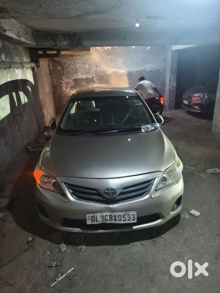 Toyota Corolla Altis 2012 Petrol Well Maintained