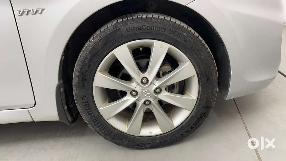 Hyundai Verna 1.6 Vtvt Sx, 2012, Petrol