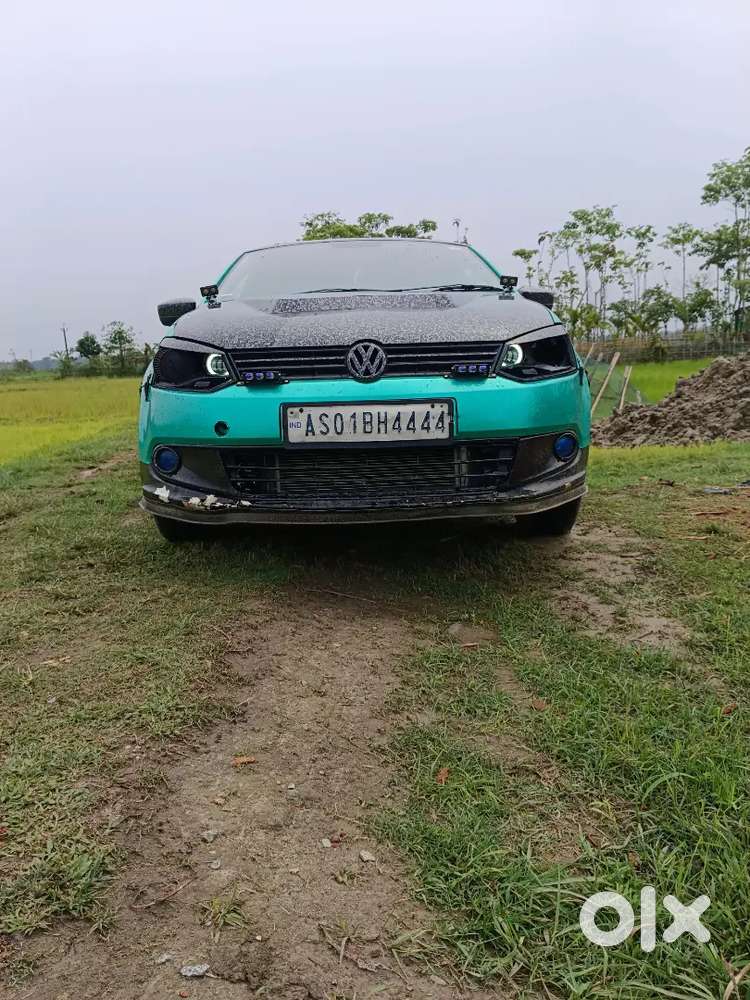 Volkswagen Vento 2016 Petrol 64000 Km Driven