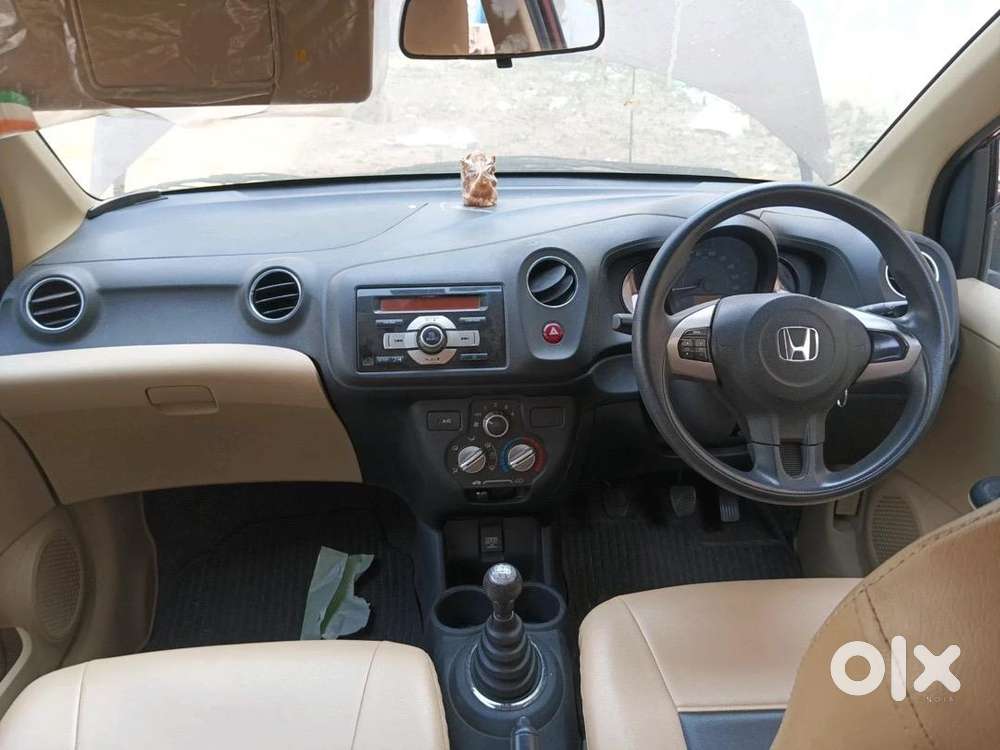 Honda Amaze 2015 Petrol Well Maintained