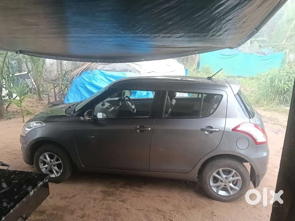 Maruti Suzuki Swift Vxi