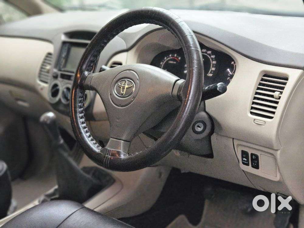 Toyota Innova 2.5 G (diesel) 7 Seater, 2006, Diesel