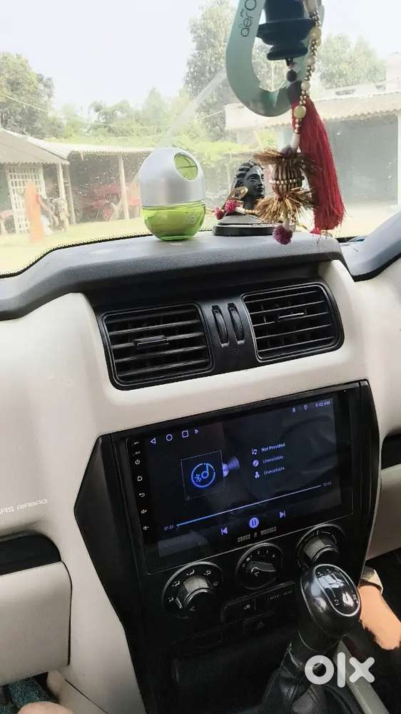Mahindra Vision S 2019