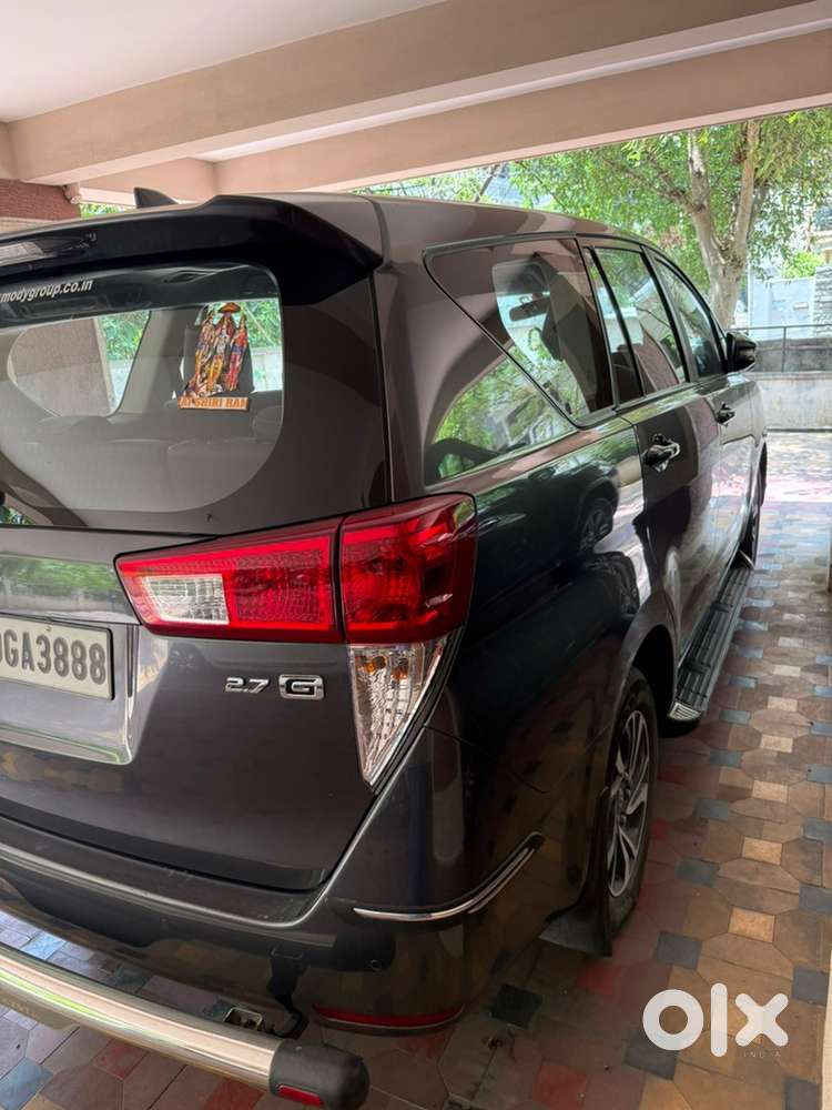 Toyota Innova Crysta 2023 Edition 8 Str