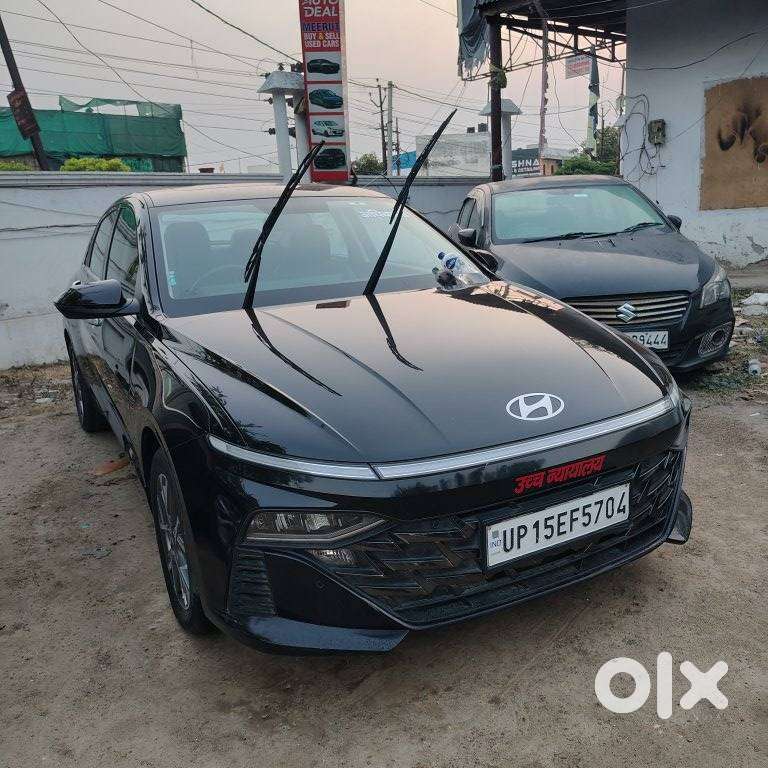 Hyundai Verna 1.5 Sx Ivt, 2024, Petrol