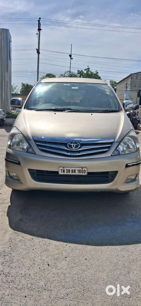 Toyota Innova 2.5 V 7 Str, 2011, Diesel