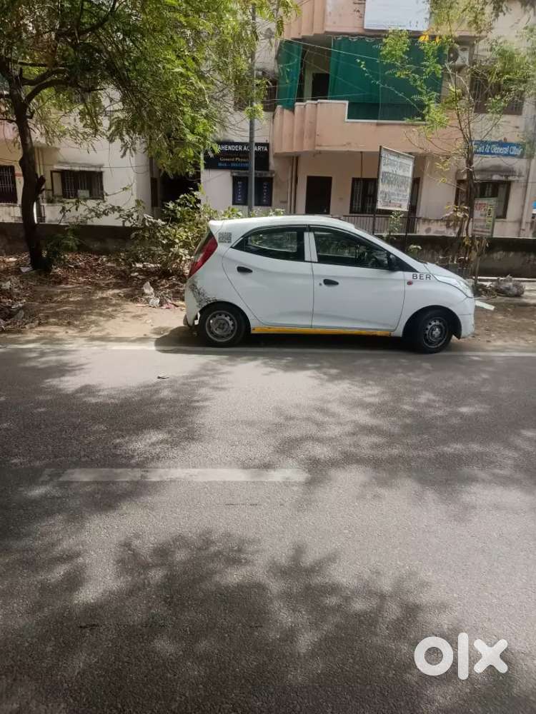 Hyundai Eon 2017 Petrol 220000 Km Driven