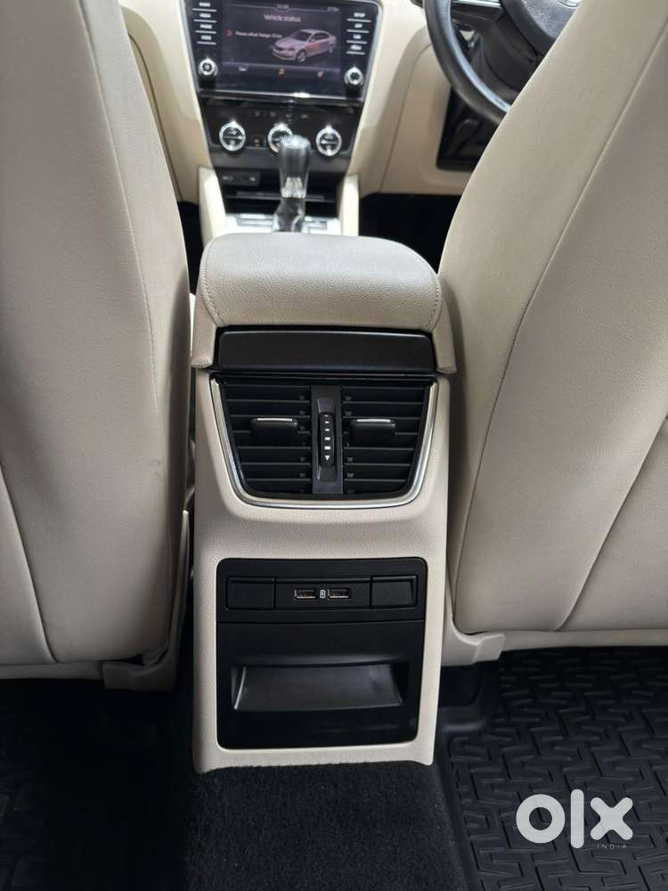 Skoda Octavia 1.8 Tsi At L K, 2018, Petrol