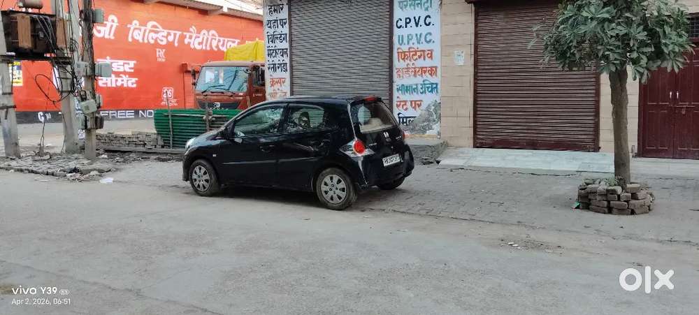 Honda Brio Petrol Mt 2014