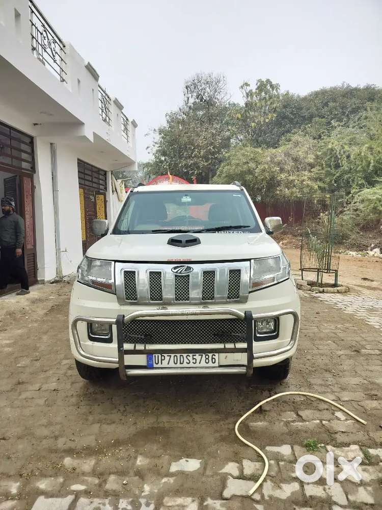 Mahindra Tuv 300 2017 Diesel 160000 Km Driven