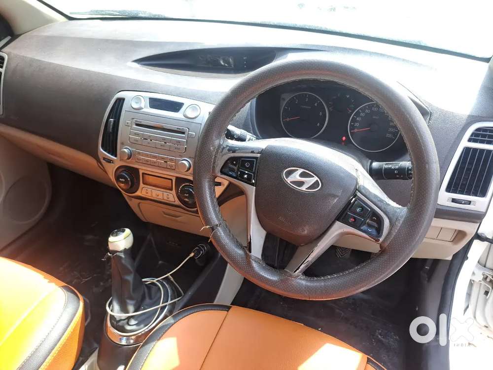 Hyundai I20 2011 Diesel 128000 Km Driven