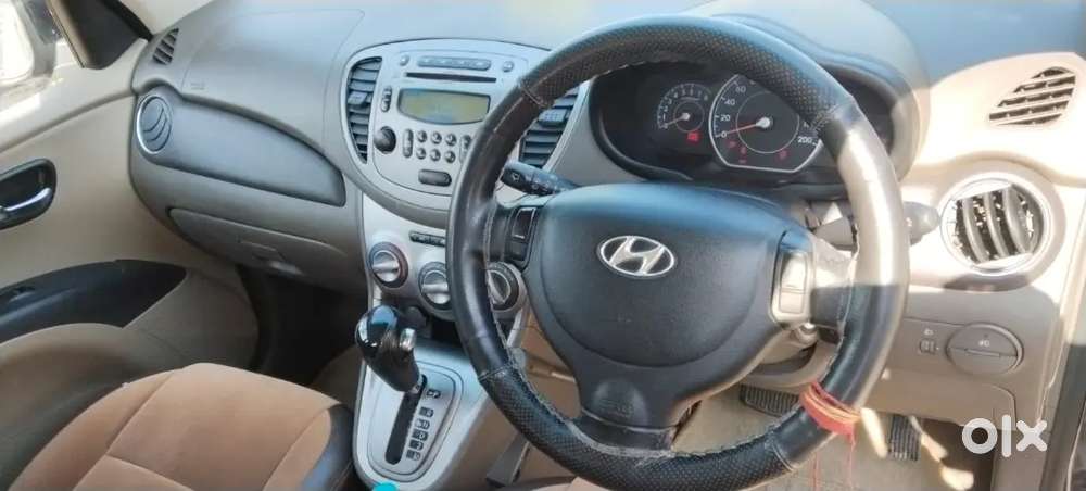 Hyundai I10 2013 Petrol  Automatic With Sunroof Black Colour