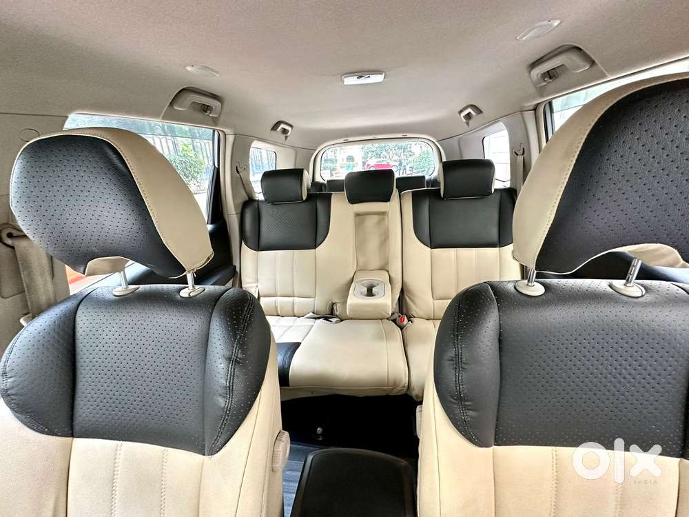 Mahindra Xuv500 At W6 2wd, 2016, Diesel