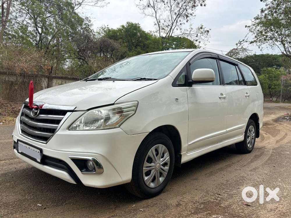 Toyota Innova [2013-2016] 2.5 G4 8 Str, 2016, Diesel