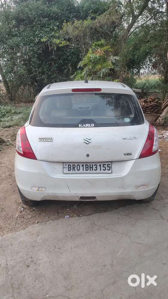 Gadi Me All Chij Working Hai Har Chij Kam Karta Hai Gadi Wakil Ka Tha
