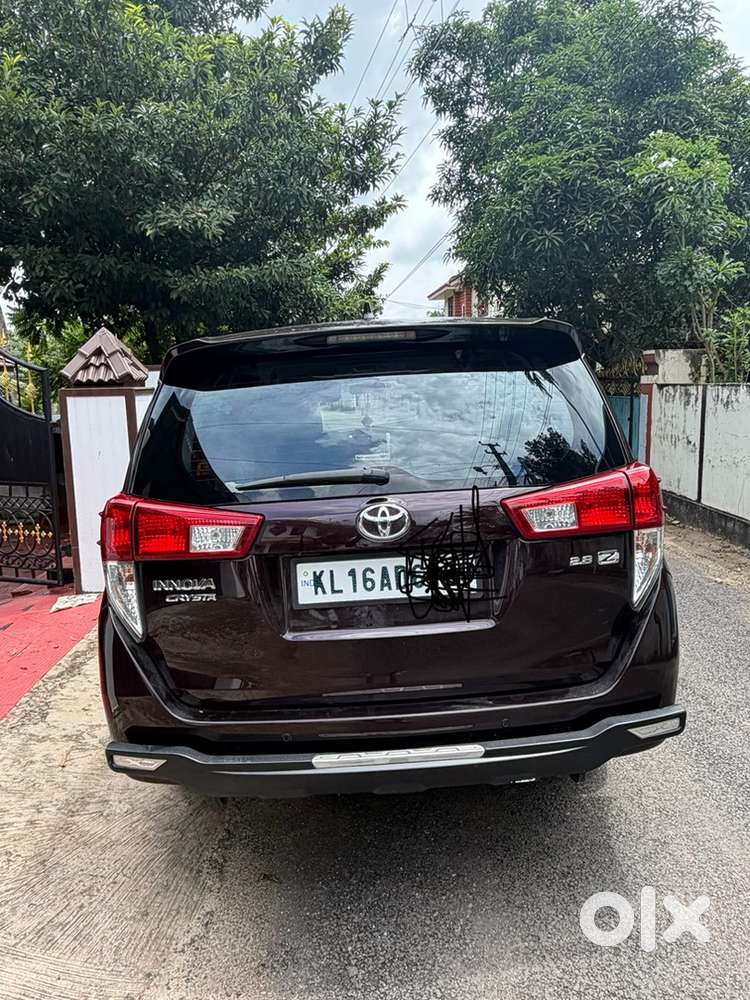 Toyota Innova Crysta 2017