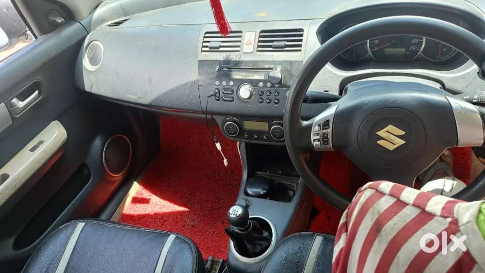 Maruti Suzuki Swift Dzire 2011 Petrol Well Maintained