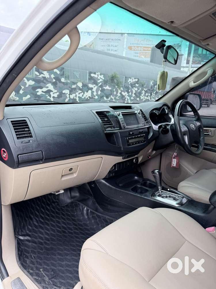 Toyota Fortuner 3.0 4x2 Automatic, 2015, Diesel