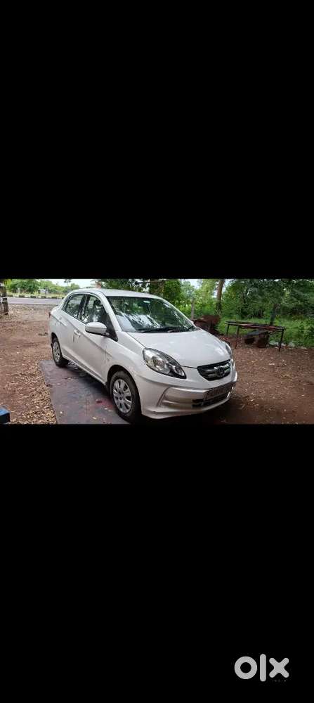 Honda Amaze 2013 Cng & Hybrids Well Maintained