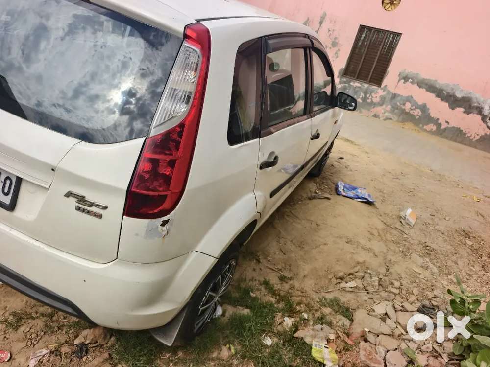 Ford Figo Diesel 2012 4th