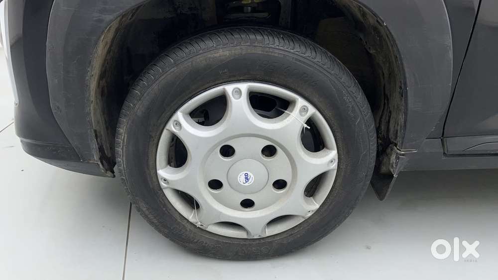 Nissan Magnite 1.0 Xl, 2023, Petrol