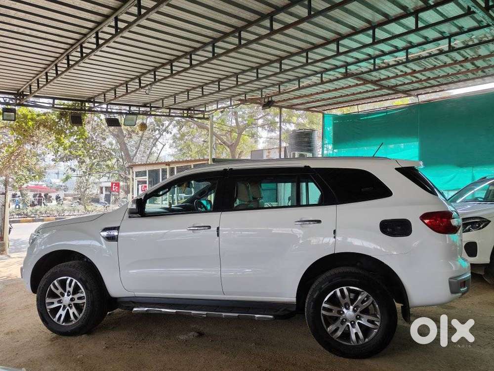 Ford Endeavour 3.2 Titanium At 4x4, 2017, Diesel