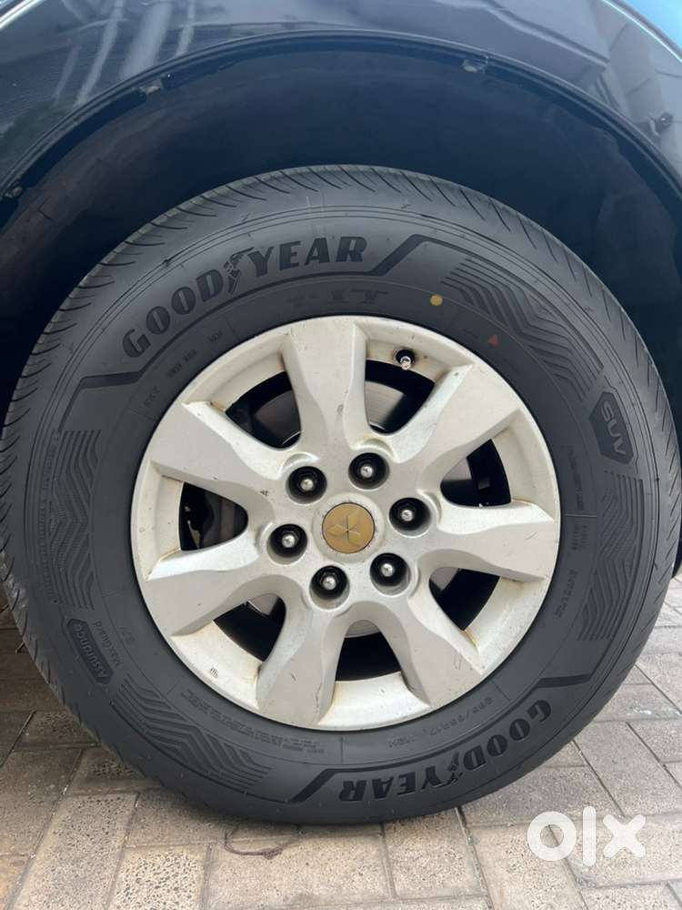 Mitsubishi Montero