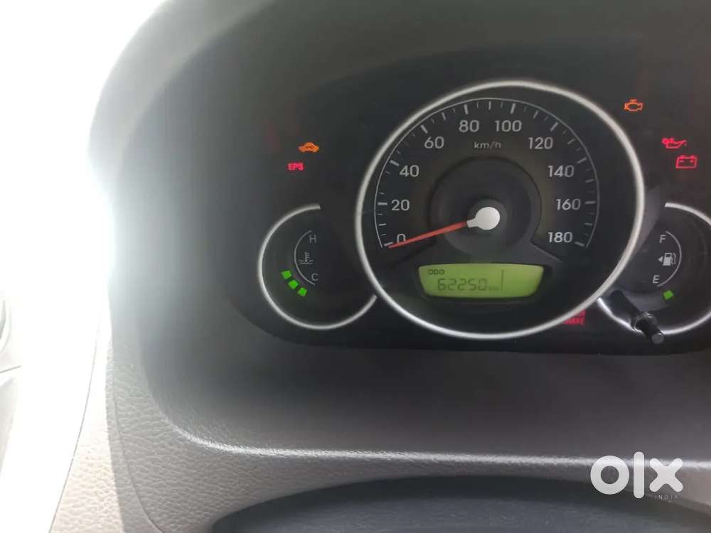 Hyundai Eon Single Owner Company Service Finance Available