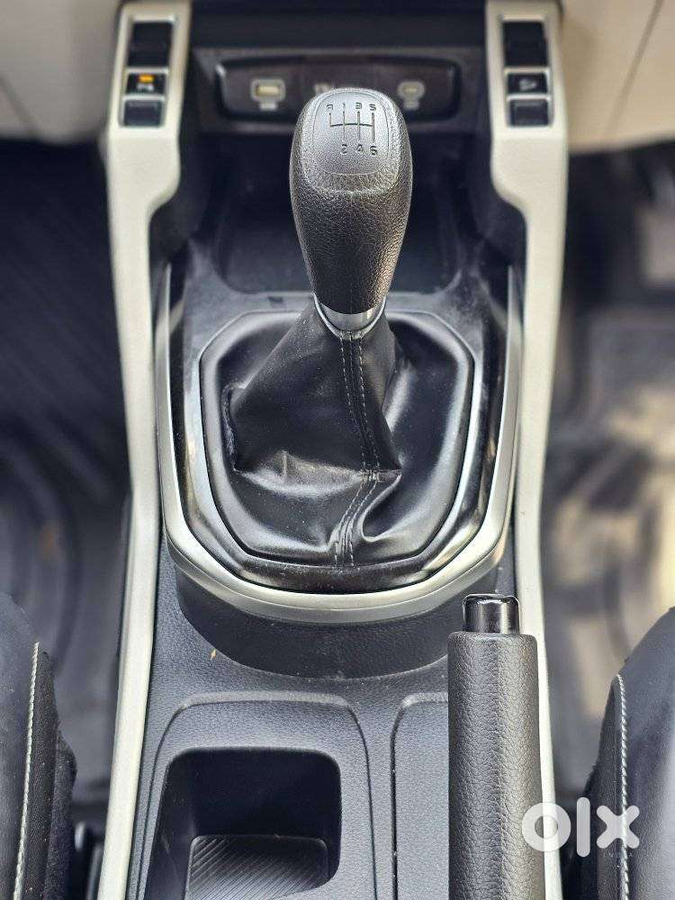 Kia Carens 1.5 Prestige 7 Str, 2023, Petrol