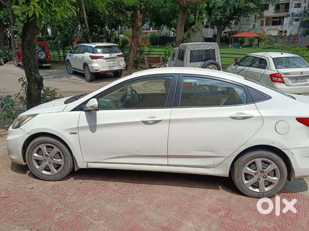 Judge Sahib Owned Hyundai Verna Crdi 2012