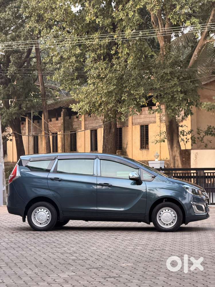 Mahindra Marazzo M2, 2020, Diesel