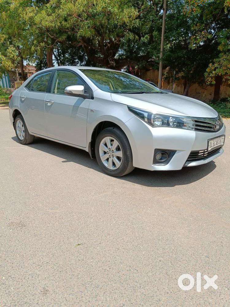 Toyota Corolla Altis 1.8g Limited, 2015, Petrol