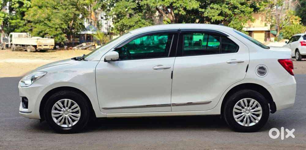 Maruti Suzuki Swift Dzire Vxi Optional, 2020, Petrol