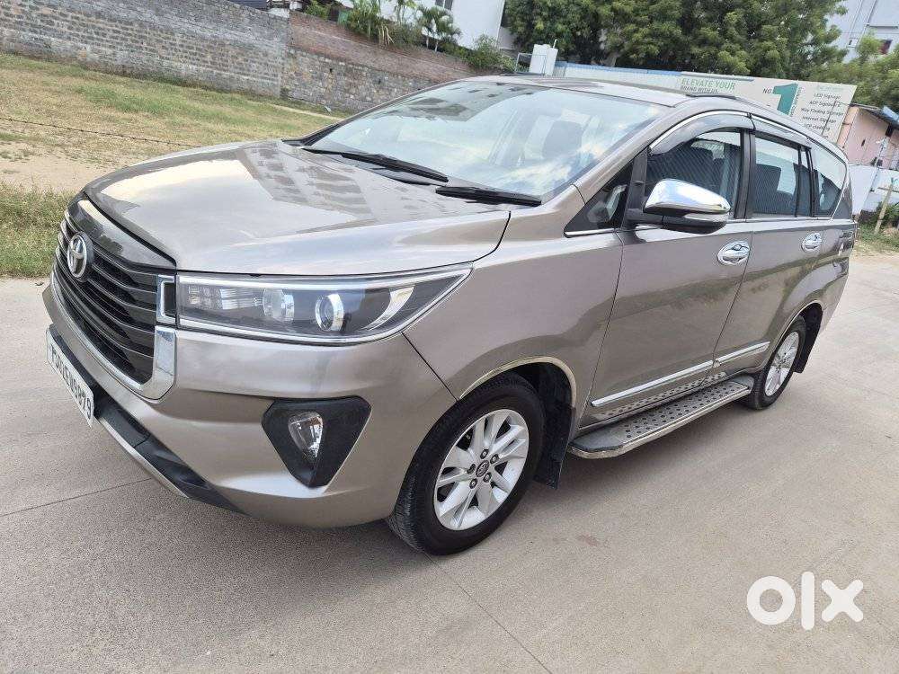 Toyota Innova Crysta 2.4 Z 7 Str, 2017