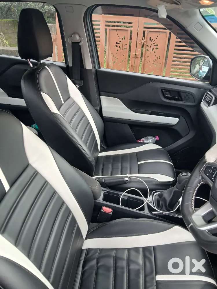 Tata Punch Revotron Petrol Mt 2025