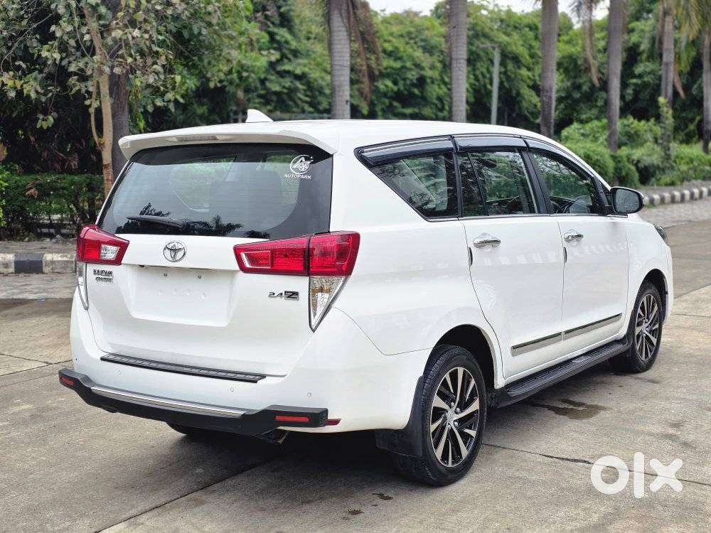 Toyota Innova Crysta 2.4 Z 7 Str, 2026, Diesel