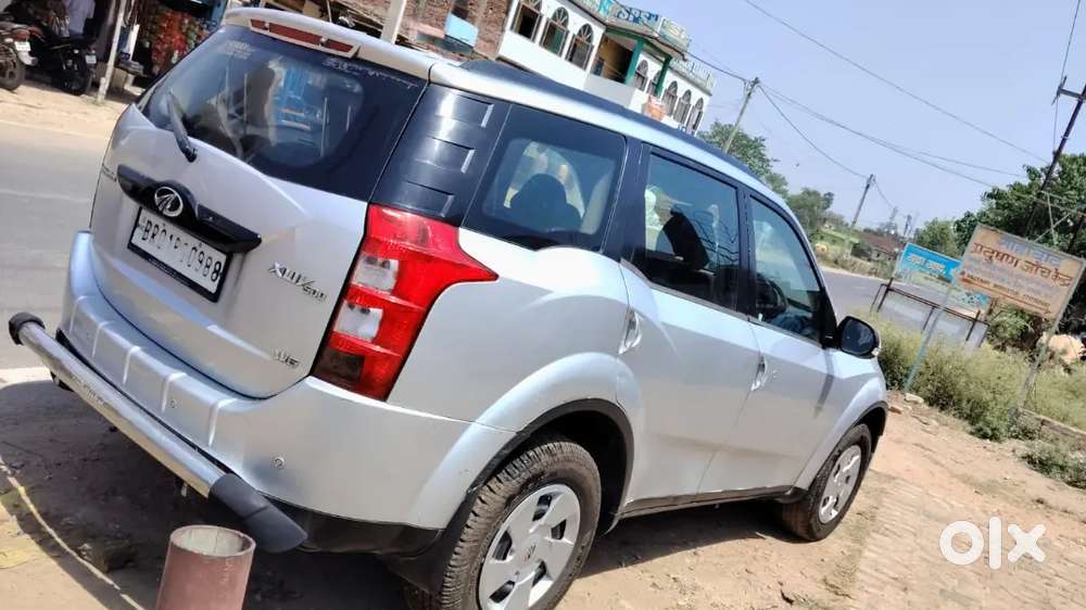 Mahindra Xuv500 2015 Diesel 75000 Km Driven