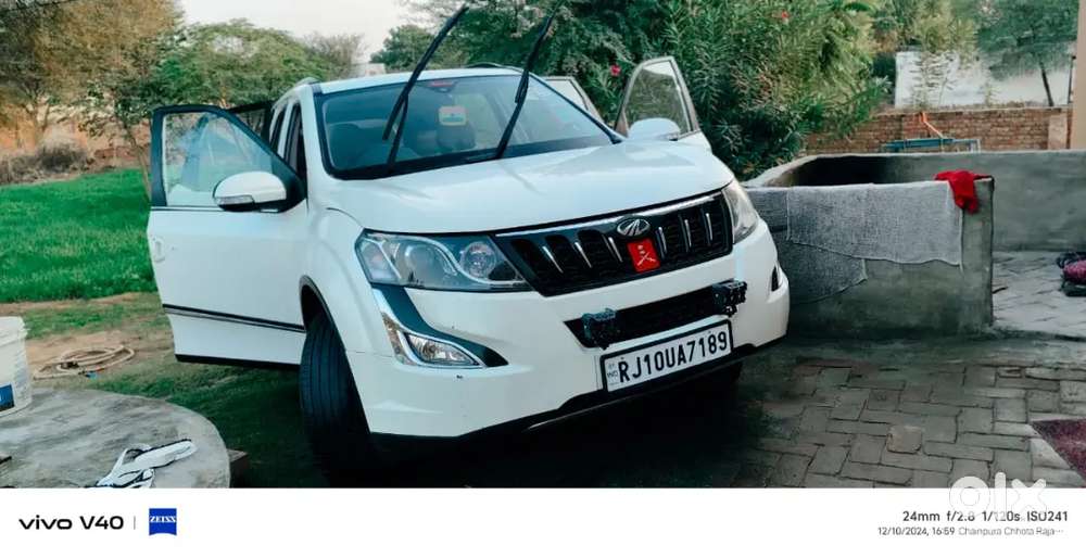 Mahindra Xuv500 2018 Diesel Well Maintained