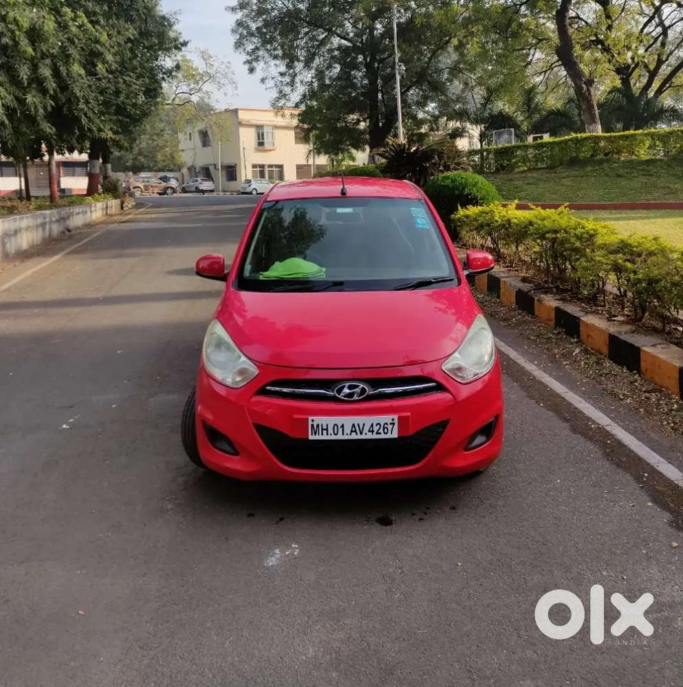 Hyundai I10 
2010/2011 
Petrol 43500 Km Driven