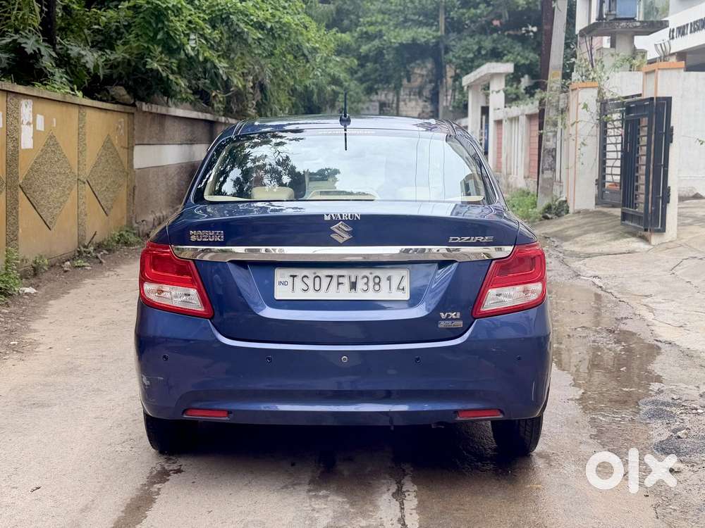 Maruti Suzuki Swift Dzire Amt Vxi, 2017, Petrol