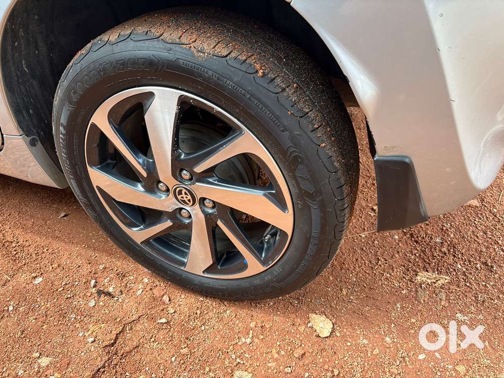 Toyota Glanza Petrol 2023