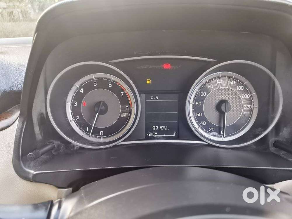 Maruti Suzuki Swift Dzire Vxi Optional, 2020, Petrol
