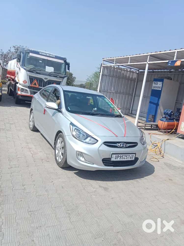Hyundai Verna 2011