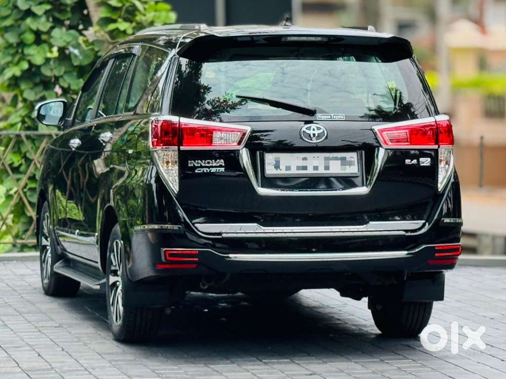 Toyota Innova Crysta [2020-ongoing] 2.4 Zx At 7 Str, 2022, Diesel