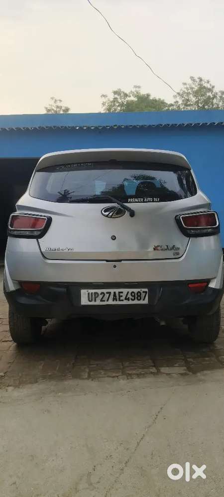 Mahindra Kuv100