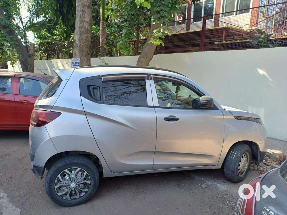 Mahindra Kuv 100 2017 Diesel 75214 Km Driven Mint Condition