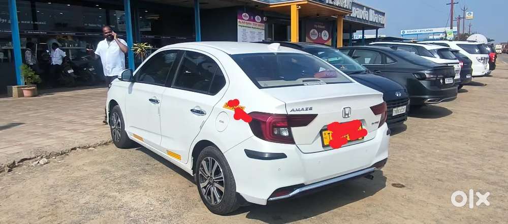 Honda Amaze 2024 Petrol 30000 Km Driven
