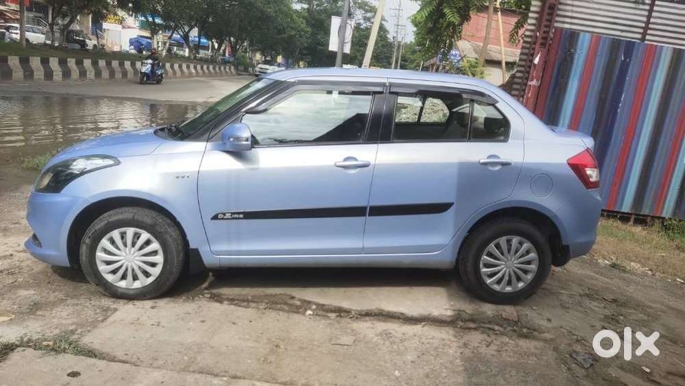 Maruti Suzuki Swift Dzire 1.2 Vxi Bsiv, 2015, Petrol