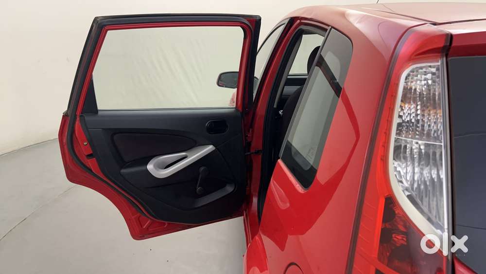 Ford Figo 2010-2012 Petrol Zxi, 2012, Petrol